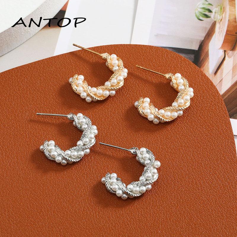 Anting Bentuk C Spiral Aksen Mutiara