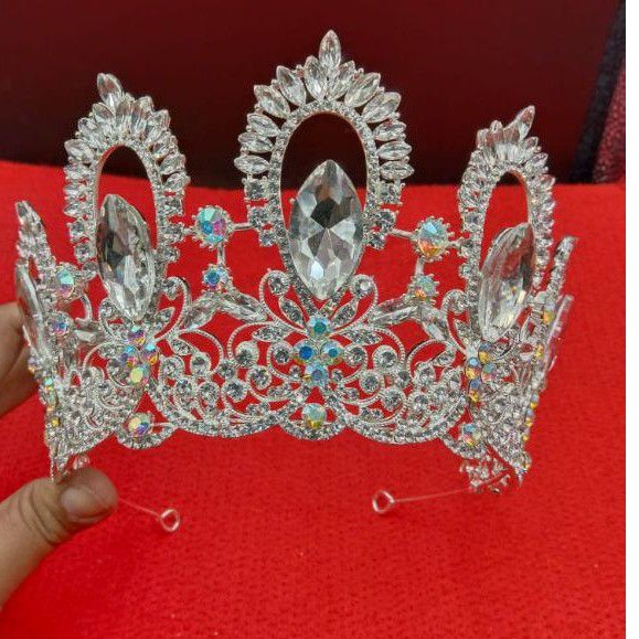 mahkota  weding fulll mata besar dan tinggi