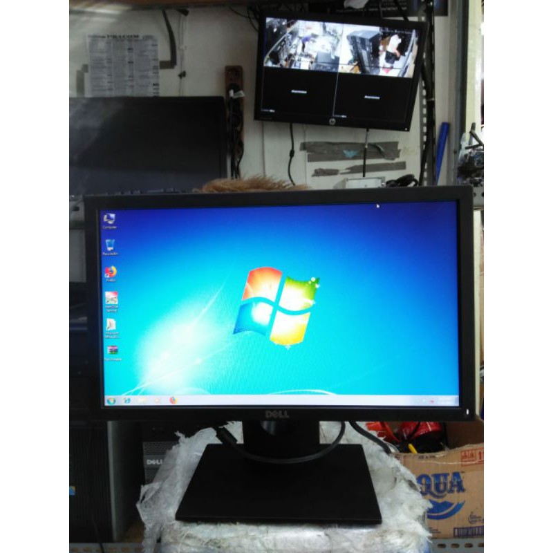 DiObral monitor  Dell led 19 inchi Bagus