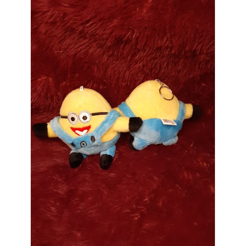 Gantungan kunci minion