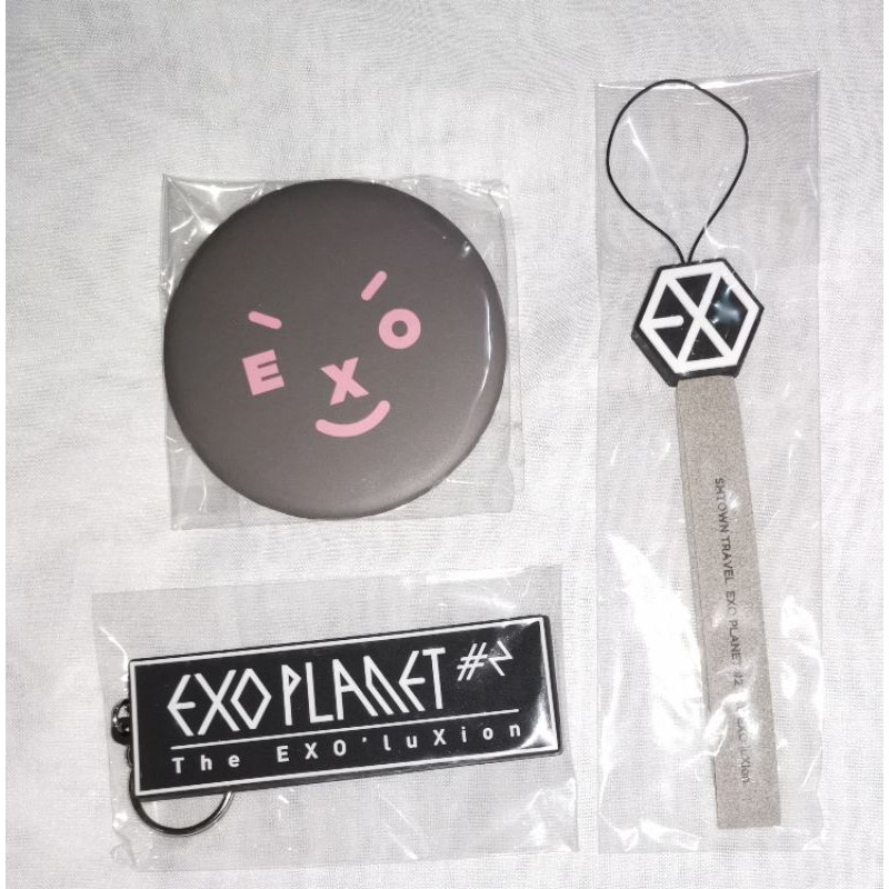 exo exoluxion sm global package phone strap, keychain, mirror bundle