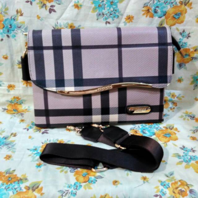 Burberry bag