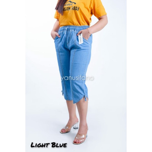 Celana Jeans 7/9 Wanita Jumbo // Celana Pendek 7/9 Jeans Wanita Super Jumbo