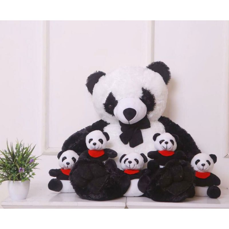 BONEKA PANDA BERANAK
