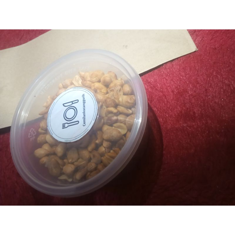 

Kacang bawang gurih asin 150gram