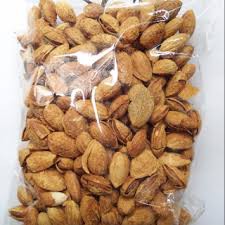 kacang almond rasa 1kg  (panggang/roasted)