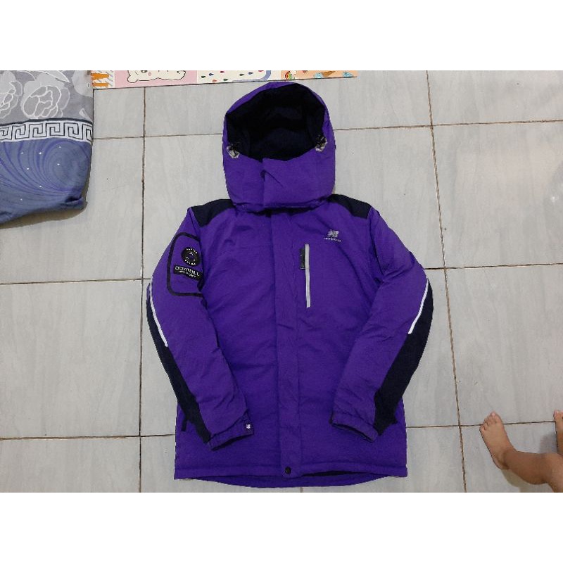 jaket outdoor bulang new balance