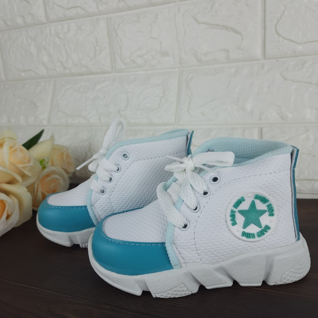 [TAMAN SEPATUKU] SEPATU TRENDY MURAH BOOTS TOSCA TALI 1 2 3 TAHUN FAX12