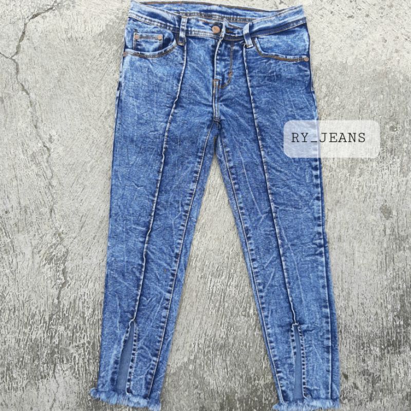 Celana jeans wanita snow jeans skinny street melar