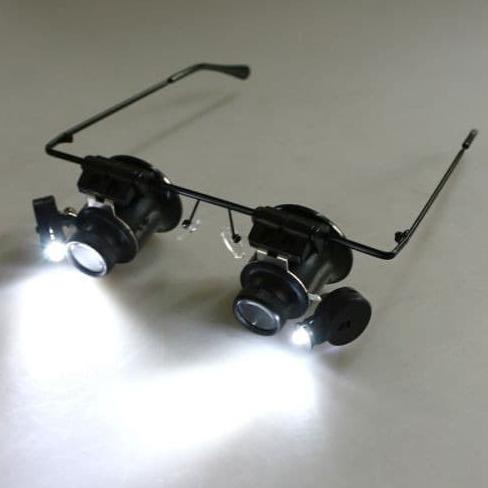

Diskon Kacamata Pembesar 20x Magnifier Lampu LED Service Reparasi HP JAM Diskon