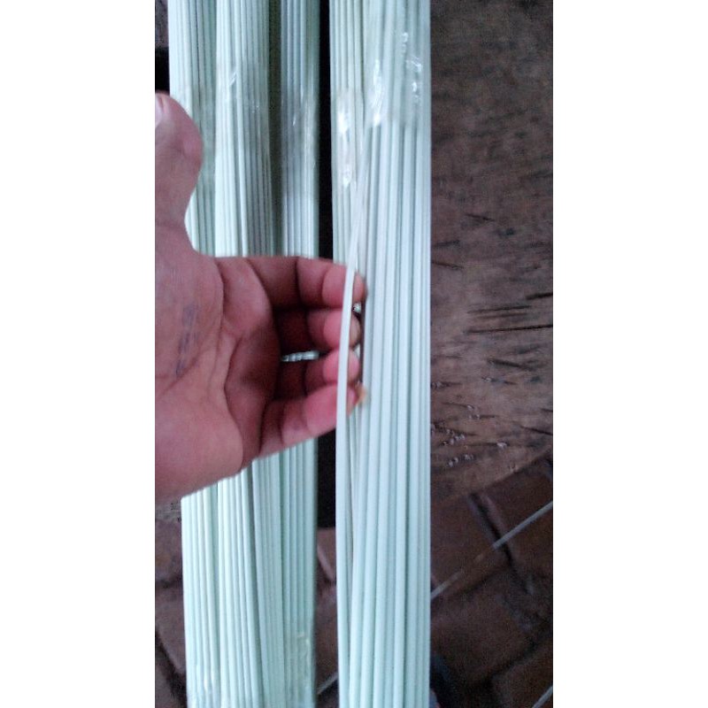 jeruji fiber stik 3,0 mm putih susu