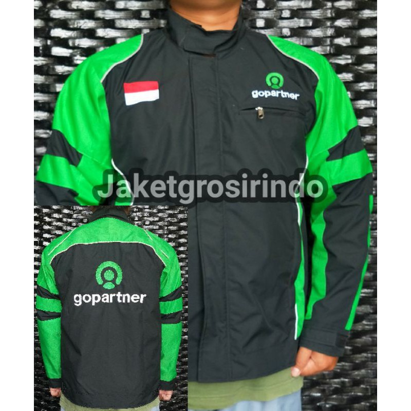 jaket gopartner hitam