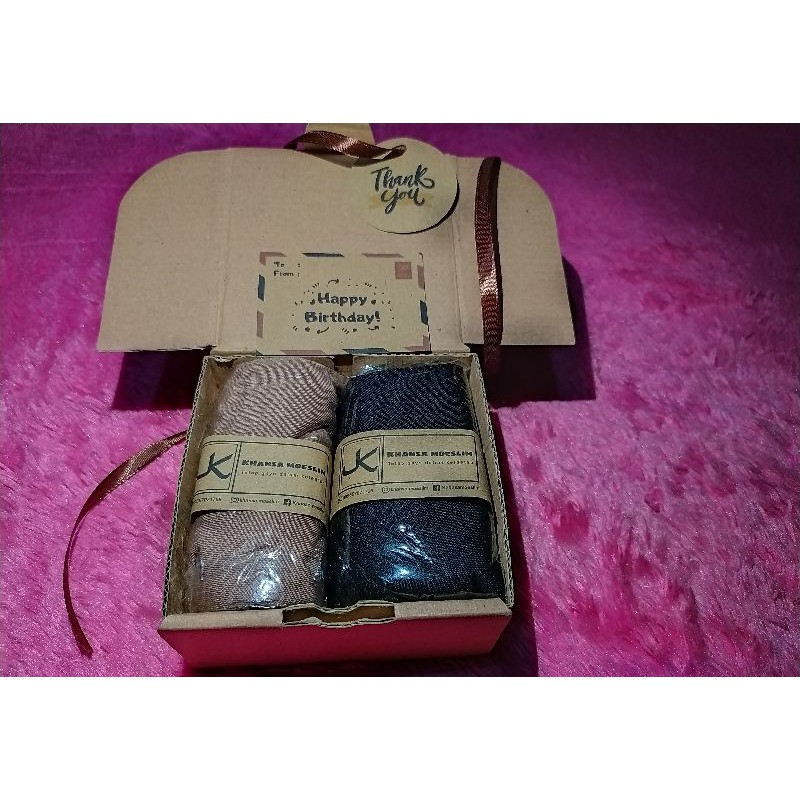

HAMPERS (GIFT BIRTHDAY PAKAGE) baby girl