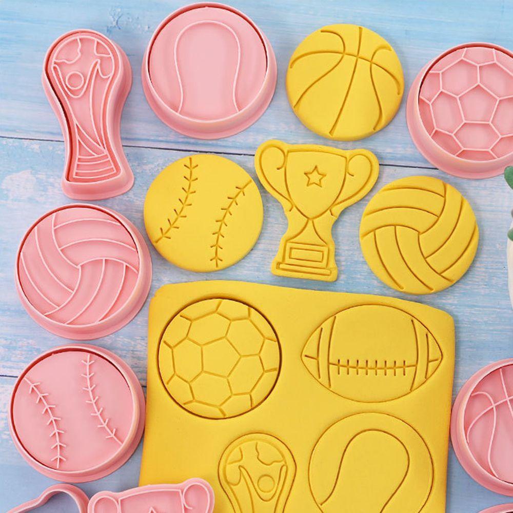 Solighter 8pcs/set Cetakan Biskuit Makanan Fondant Sepak Bola Cetakan Kue Plastik