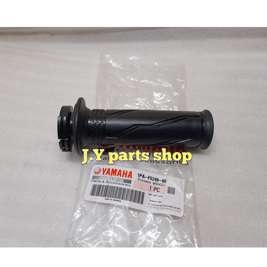 HANDGRIP HAND GRIP HANFAT KANAN GAS VIXION NVL NVA NEW LED BK8 ORIGINAL YGP 1PA-F6240-00