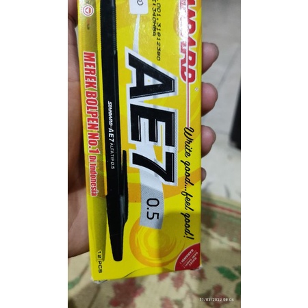 

pulpen standart AE7 .harga per box 12 biji