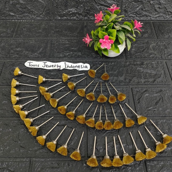 Mata Bor Sikat Kawat Mangkok Kuningan/Sikat Kawat Mangkok Kasar