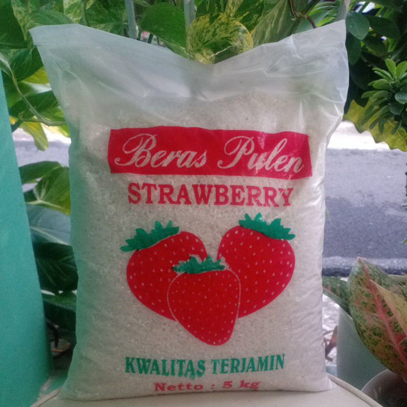 

Beras Pulen Strawberry 5 Kg