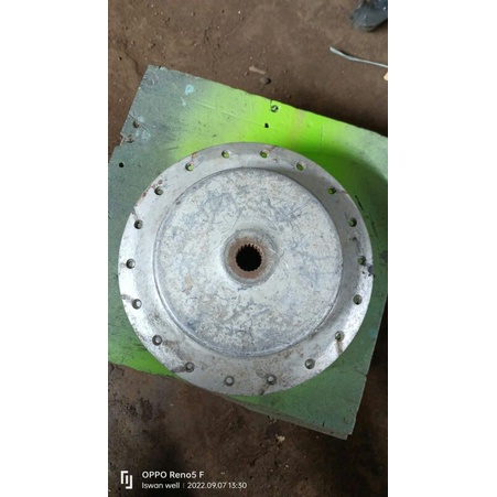 Tromol blakang ori suzuki spin 125cc jumlah gigi 20