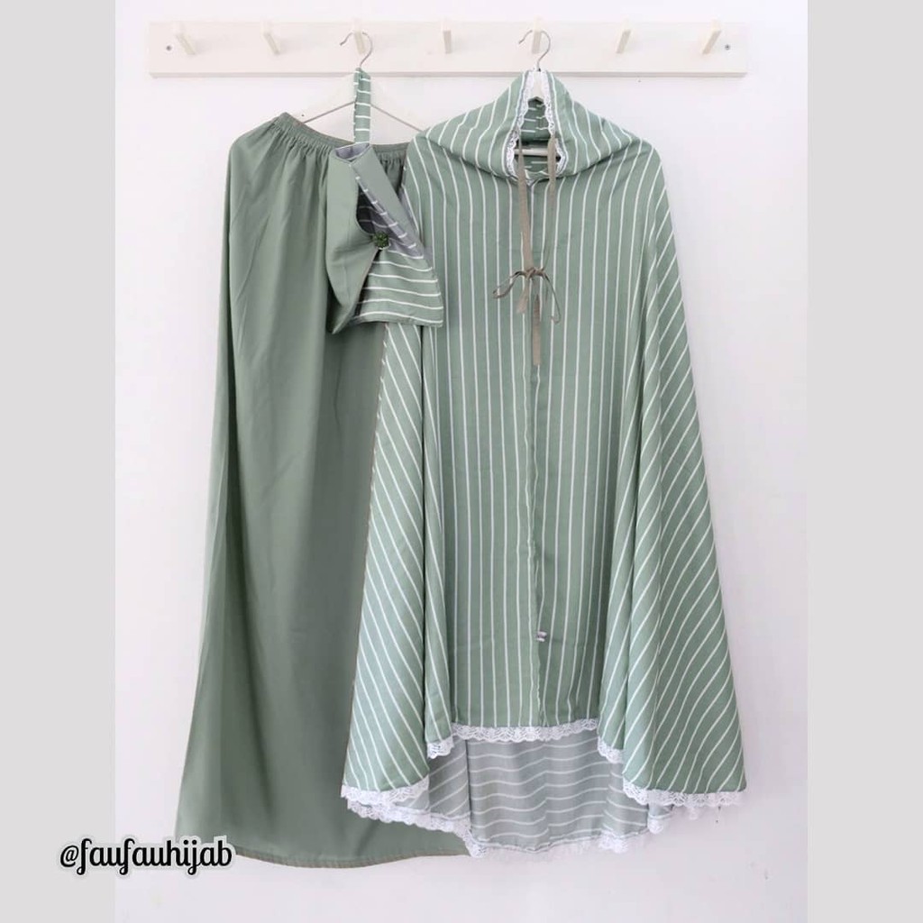 Mukena Faufau butik Selma strips hijau