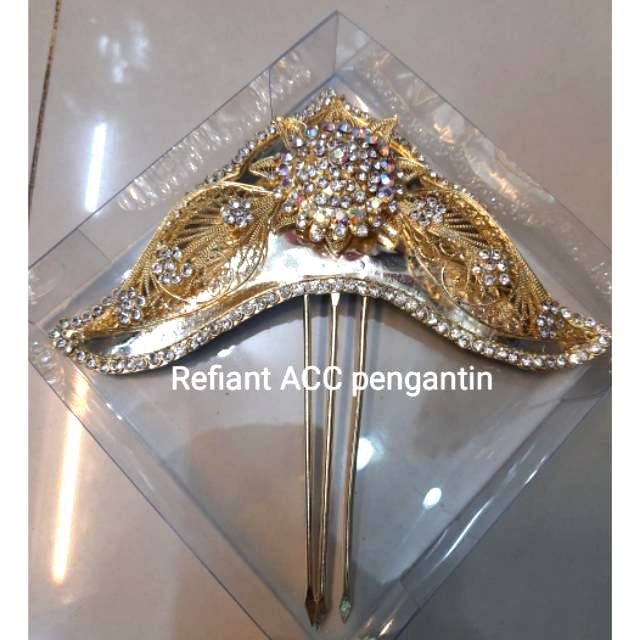 SARI AYU/GUNUNGAN PENGANTIN JOGJA