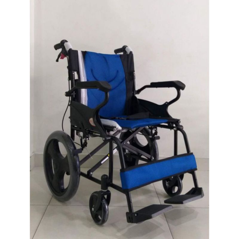 Kursi Roda Lipat Traveling Jok Empuk / Kursi Roda Medis Kondisi 95% Jual Murah