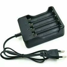 CHARGER BATERAI 4 SLOT