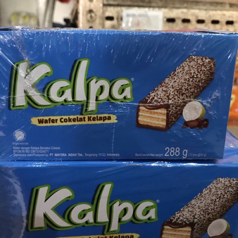 Kalpa Wafer Coklat Kelapa 1 Box isi 12