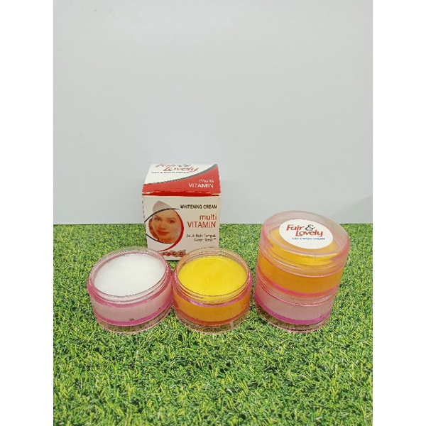 CREAM FAIR &amp; LOVELY SUSUN &amp; SUPER // Whitening Cream Day &amp; Night Multi Vitamin (isi 12 pcs)