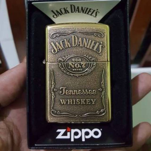 Zippo Original 254BJD-428 Jack Daniels Emblem Brass