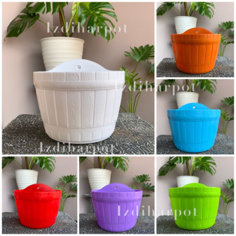 pot bunga tanaman dinding motif gentong kayu warna warni 18cm