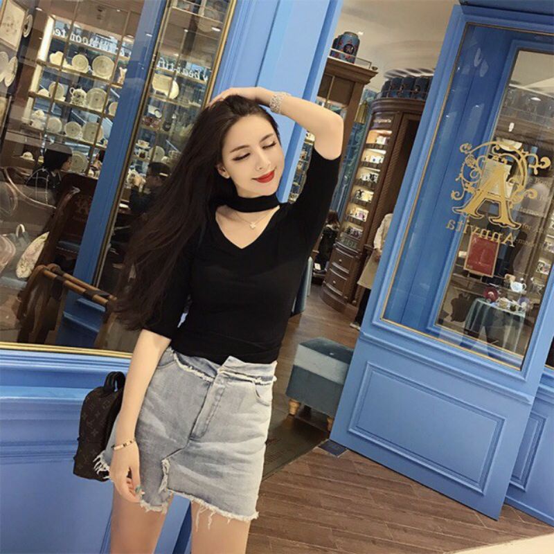 NORINE KOREAN CROP TOP TURTLE NECK CHOCKER 608