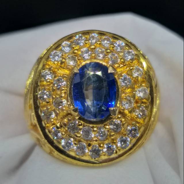 Natural blue safire kyanite HQ