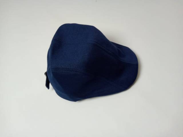 Topi sutradara