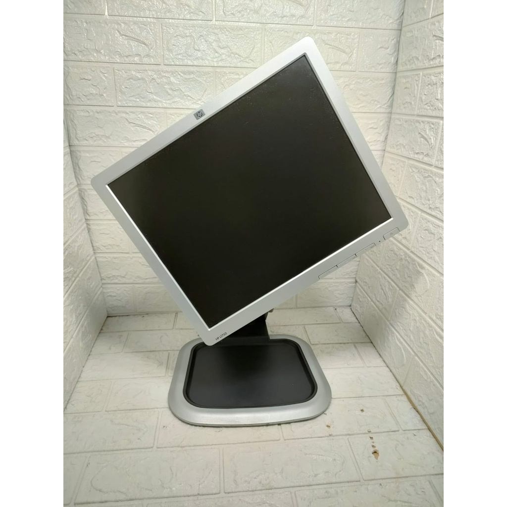 MONITOR LCD 17 INCHI KOTAK HP Murah dan bergaransi Like New