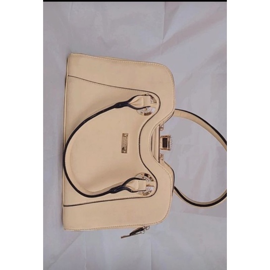 TasCantikElegan/Mewah