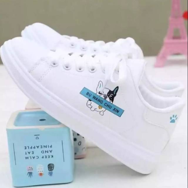 Spesial Sneakers Wanita Motif Lucu