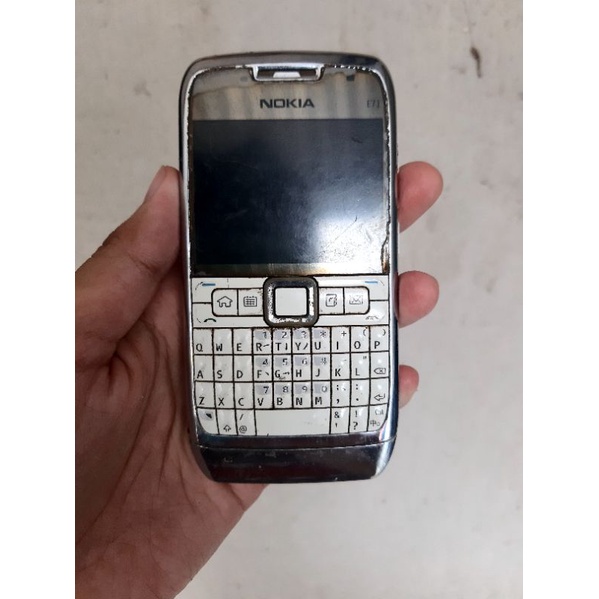 Jual HP NOKIA E 71-1 (RM-346) Bekas/Lama/Jadul
