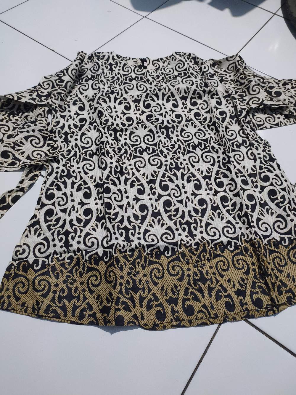 Blus Batik Kantor