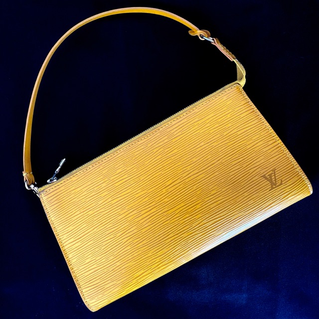 Lv louis vuitton tassil yellow epi leather small pochette vintage