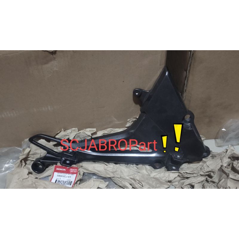 HOLDER L STEP GREY HONDA TIGER REVO...50700 KCJ 670..ORI AHM