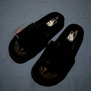  Sandal  Slip On Cehckedboard Black Grey Sandal  Kasual 