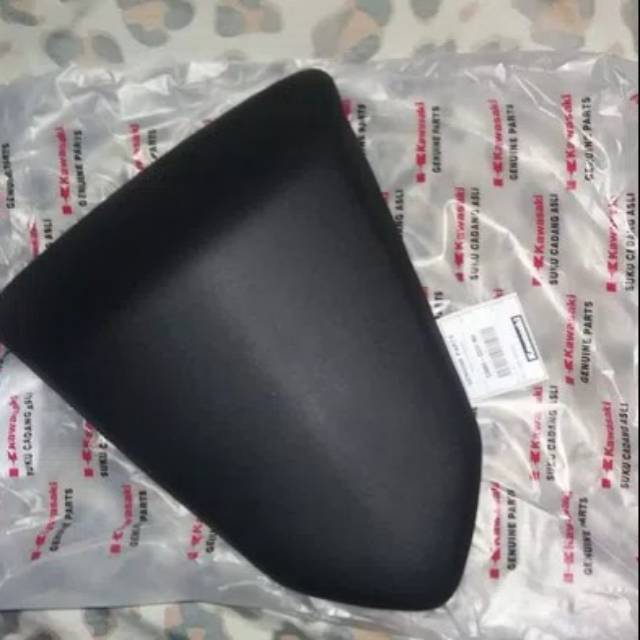 Jok belakang rr new Jok Belakang Ninja RR 150 New Ori.Kawasaki Motor Indonesia Jok Belakang Blakang 
