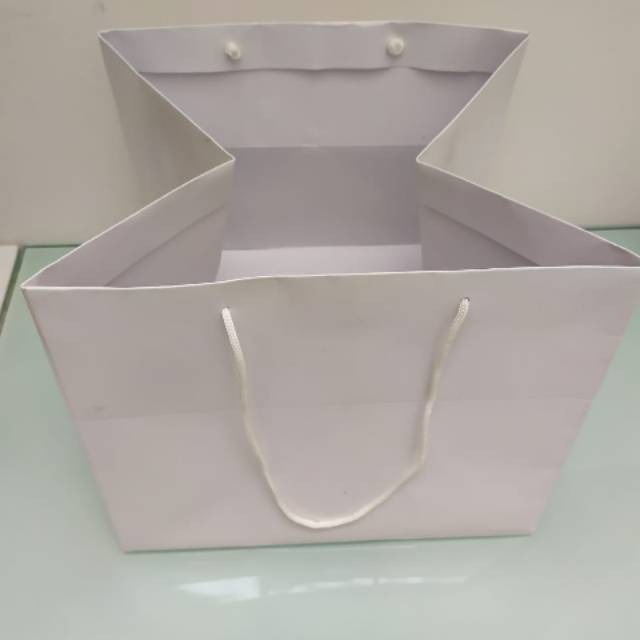 

Paperbag ukuran 30x30x25 (10pcs)