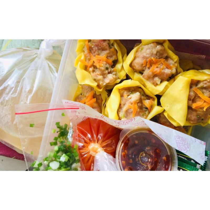 

Siomay / Yong Tahu / Kubis Isi Babi