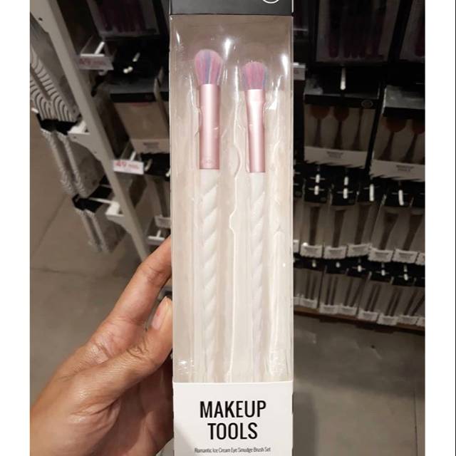 Miniso Romantic Ice Cream Smudge brush Set