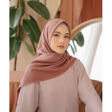 Azara Jilbab Segi Empat Voal Oskara Laser 110 x 110 CM