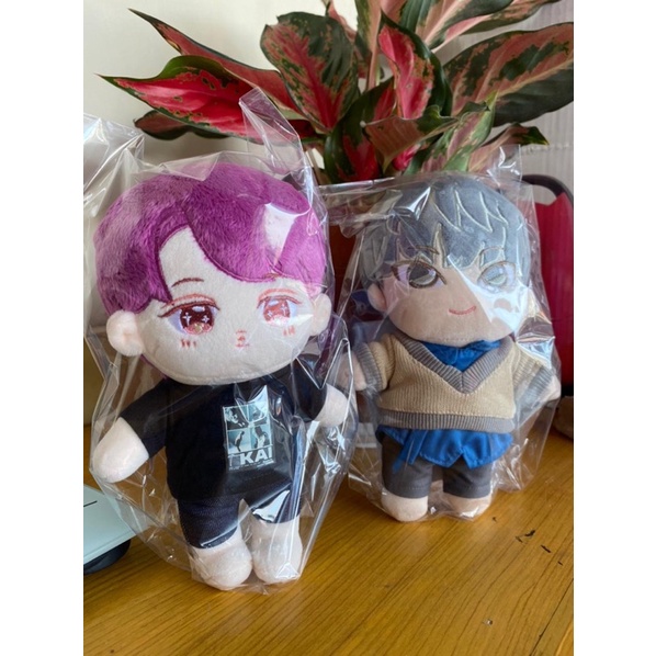 Gravity doll kai exo dan minhyun nuest doll