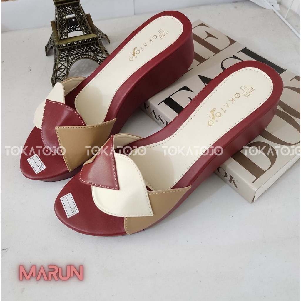 Sandal wedges wanita terbaru/sandal wanita casual elegan/sandal wedges hak 5 cm/sandal wanita dewasa terbaru/sandal wanita original terbaru/sandal motif hati