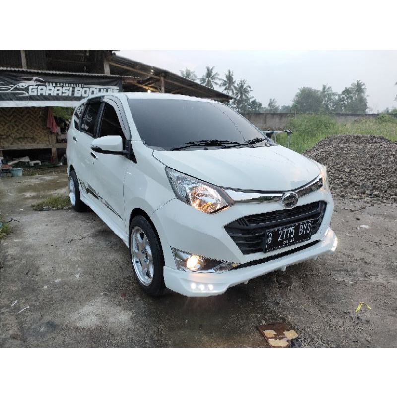 Bodykit calya sigra model yaris